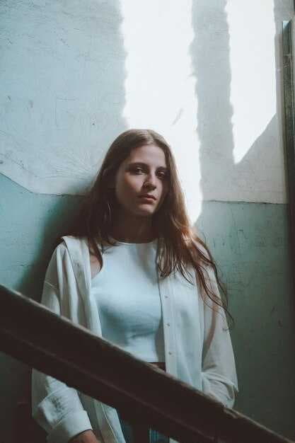 The Uncomfortable Truth About Why So Many Women Feel Alone