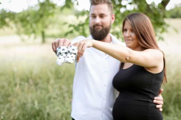 Marriage and Men's Health - Benefits, Risks & Tips