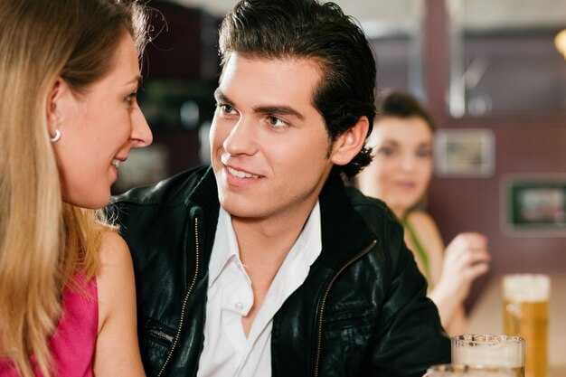 Men Explain What They Find Attractive - Top Traits & Dating Tips