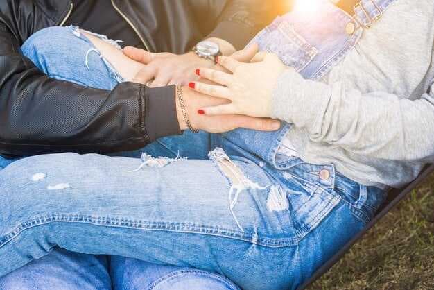 How to Make Couple Friends - 8 Simple Ways to Connect