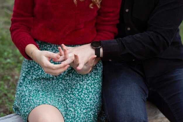 35 Telling Signs of True Love in a Relationship - How to Recognize Real Love