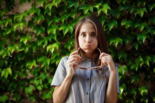 Why Am I So Insecure? Root Causes & How to Overcome