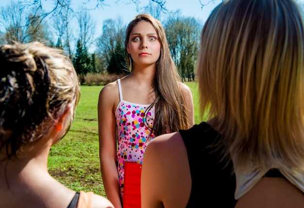 16 Signs Your Toxic Friend Is Damaging Your Life - And What to Do About It