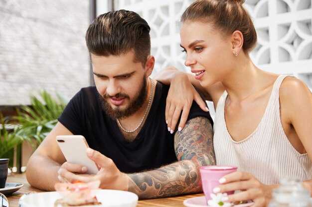 Identify Your Motive Before Texting and Step Back When Emotions Run High
