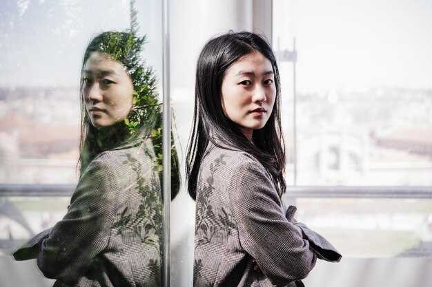 Introvert vs Rude: How to Tell the Difference & Key Signs
