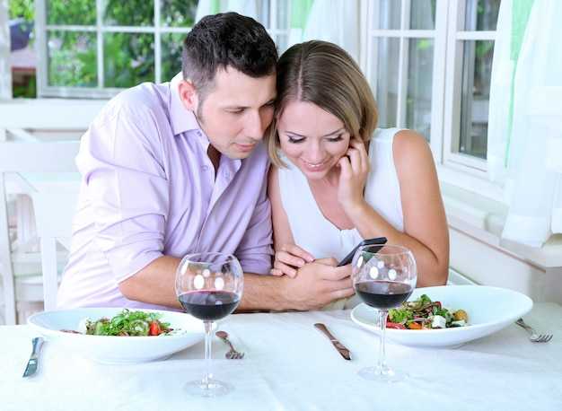 How rising housing costs change men's readiness to date