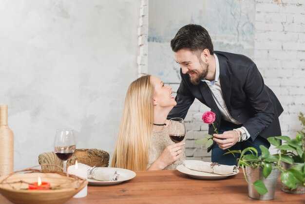 DIY Indoor Campout: Blankets, Pillows, Fairy Lights, and a Cozy Fort