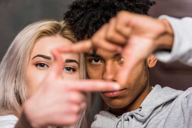 4 Reasons You’re Choosing the Wrong Dating Photos and How to Fix Them