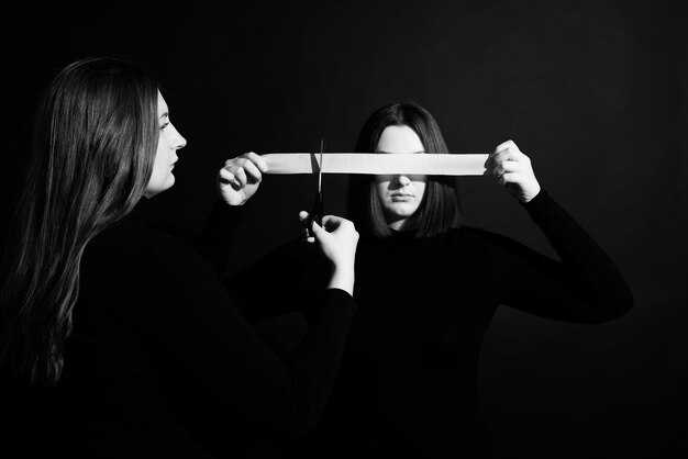 5 ways a Narcissist will Weaponize your Boundaries