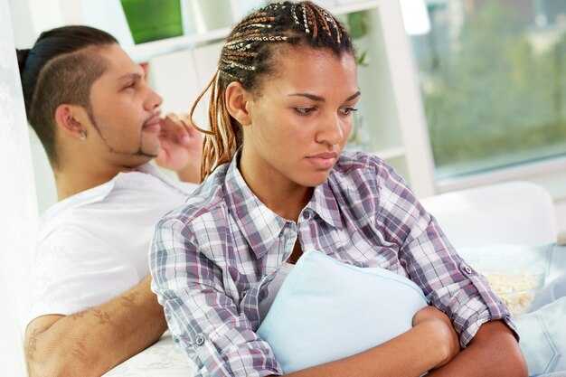 Concrete warning signs that praise is being used to manipulate or control