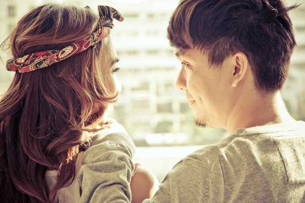 9 Feminine Qualities Men Love, According to Men Themselves