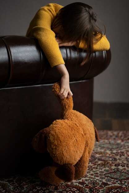 Childhood Trauma and Self-Deception in Relationships