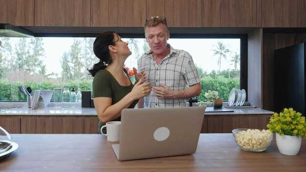 Deciding If Long-Distance Is a Fit for Your Relationship