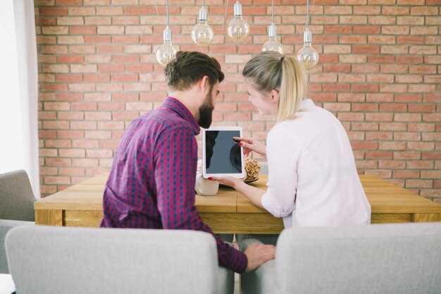 How successful, career-focused women can signal warmth and approachability on dates