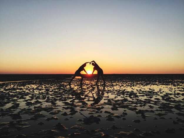 Honeymoon Phase to Lasting Love – How to Transition