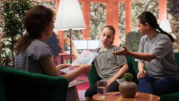 Roles and Boundaries: Therapist Guidance vs Friend Support