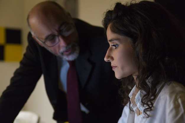 How to Deal with Victim Mentality in Others: Effective Tips