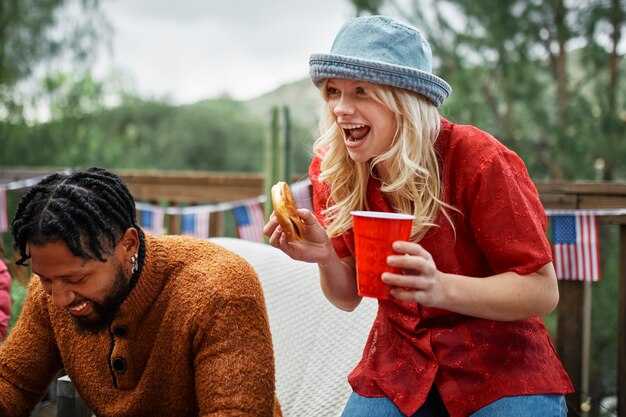 Pause before replying: implement a 5-minute rule to avoid rushed messages