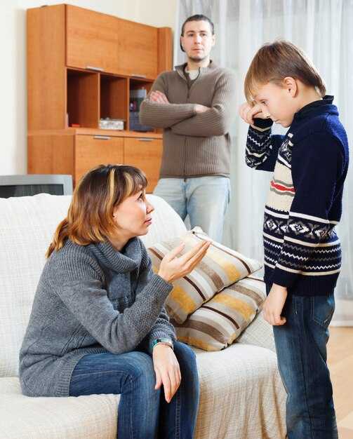 How to Talk to Kids About Divorce – 10 Essential Tips