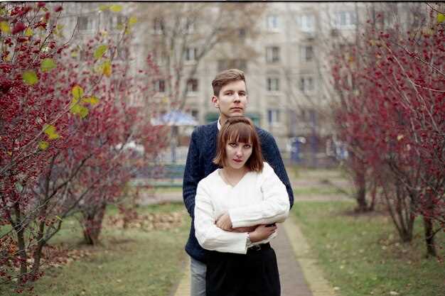 Is It Normal for a Woman to Marry an 8-Year-Younger Man?