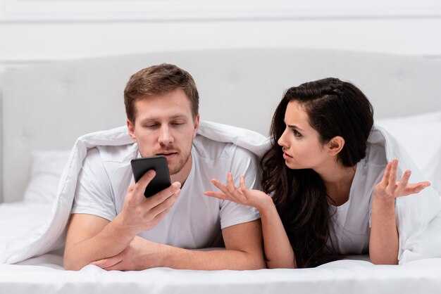 12 Possible Signs of Infidelity: concrete behavioral red flags to check