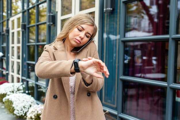 Right Person, Wrong Time? How to Cope, Heal & Move On