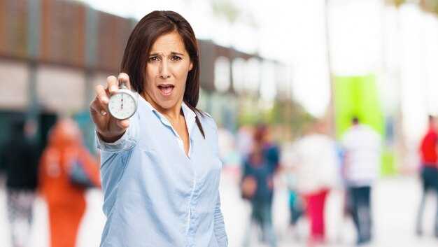 Decision grid: compare costs of waiting vs. walking away