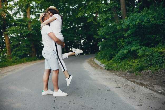 Sexless Marriage – Causes, Signs, and When to Walk Away