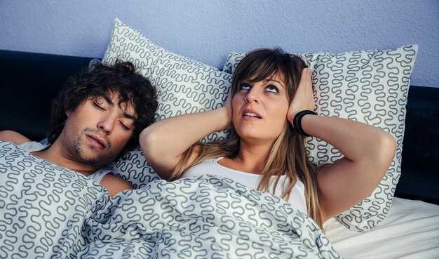 Should couples normalize sleeping in separate beds