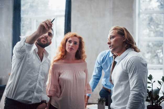 The 5 Stages of a Relationship: According to Experts