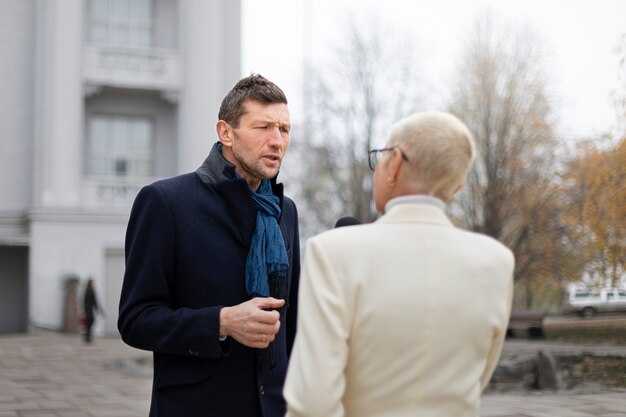 Short composed phrases to end the conversation without drama