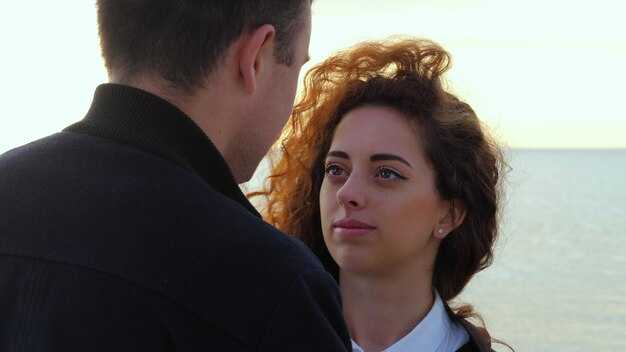 Why Can’t We Meet Up Without Your Partner Coming Along? How to Set Boundaries