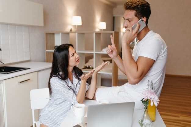 Joint versus separate bank accounts for cohabiting couples