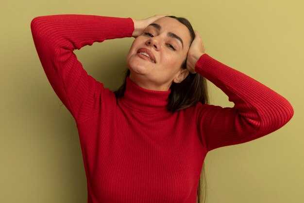 Which neurotransmitter and brain-circuit changes are linked to persistent anxiety