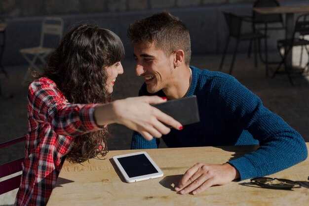 Why Guys Prefer Text-ationships Over Real Relationships — 7 Key Reasons & Signs